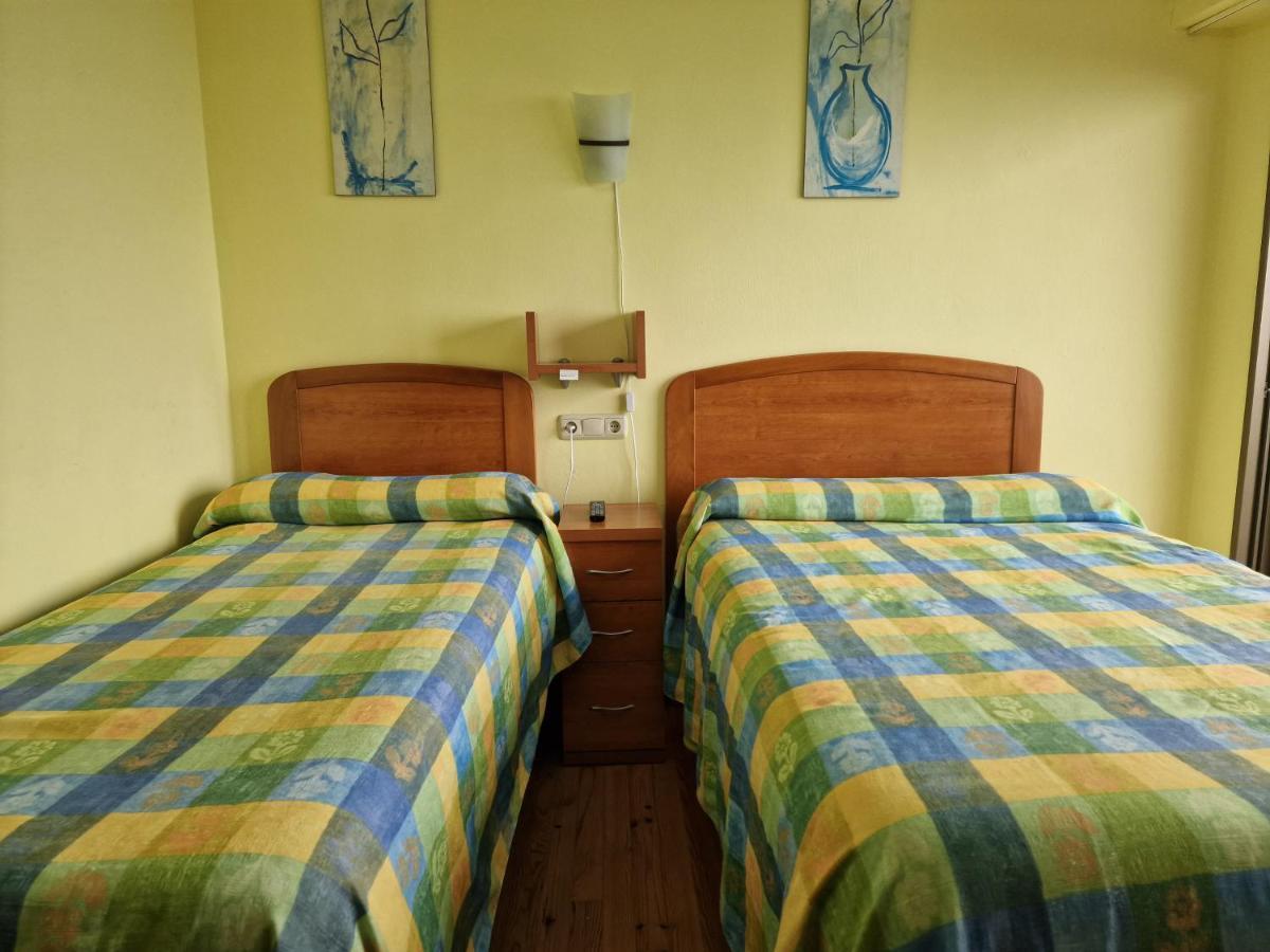 Pension Tximistarri - Auto Check-In — Photos 1