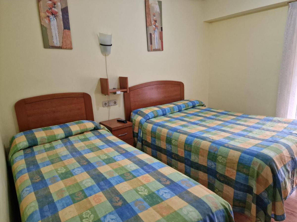 Pension Tximistarri - Auto Check-In — Photos 3
